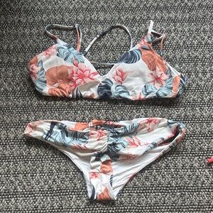 Floral Two-Piece ROXY Bikini Set S bottom M top